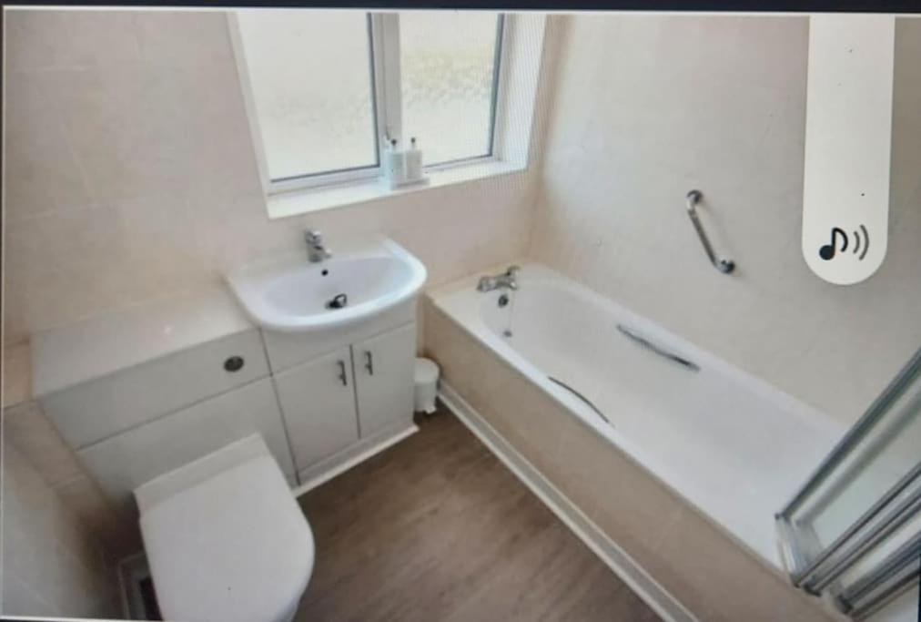 The Rose Apartment Rotherham Exterior foto